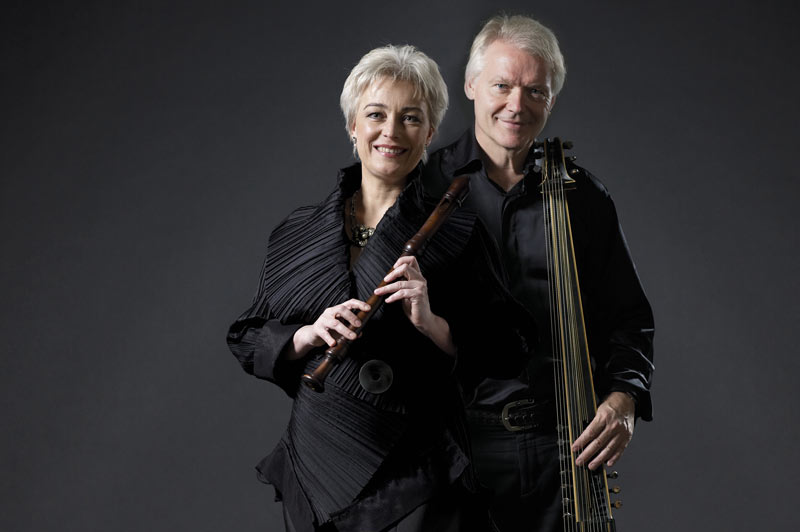 Michala Petri & Lars Hannibal